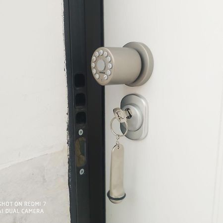 Aurisa Apartment Bari Bagian luar foto