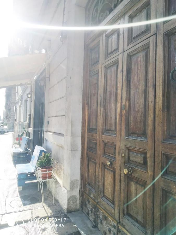 Aurisa Apartment Bari Bagian luar foto