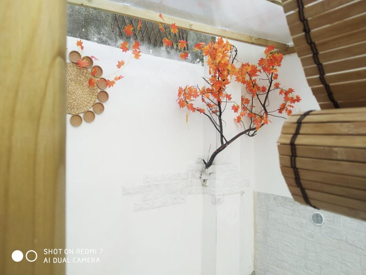 Aurisa Apartment Bari Bagian luar foto