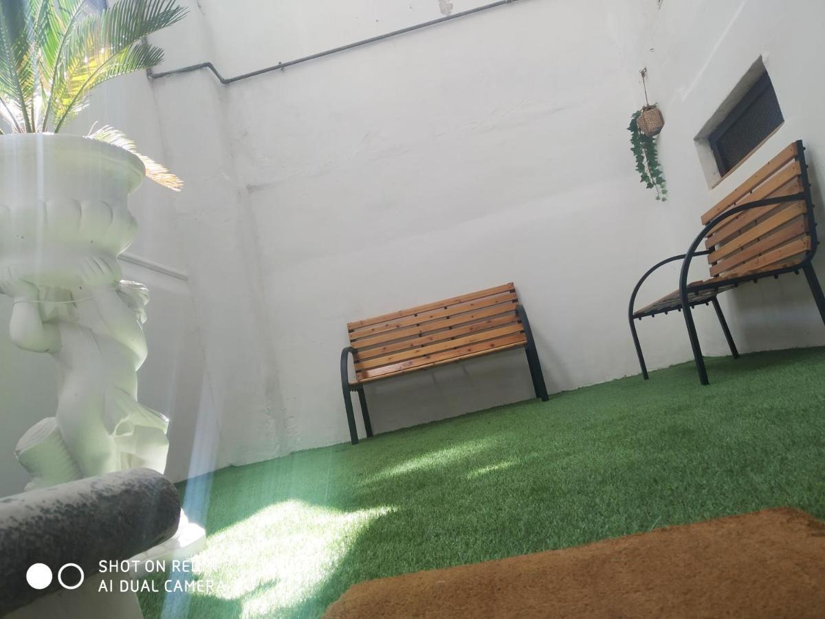 Aurisa Apartment Bari Bagian luar foto